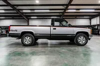 One Owner 1988-Chevrolet-Silverado-Black-306617-38.jpg